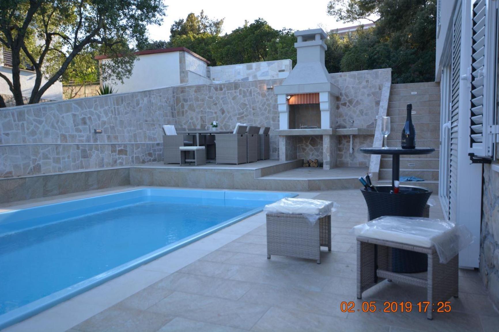 Sealodge - Luxe Villa, Private Pool, Mooring, Parking, Sea & Mountain View, At 150 M From Idyllic Private Beach Rogač Εξωτερικό φωτογραφία