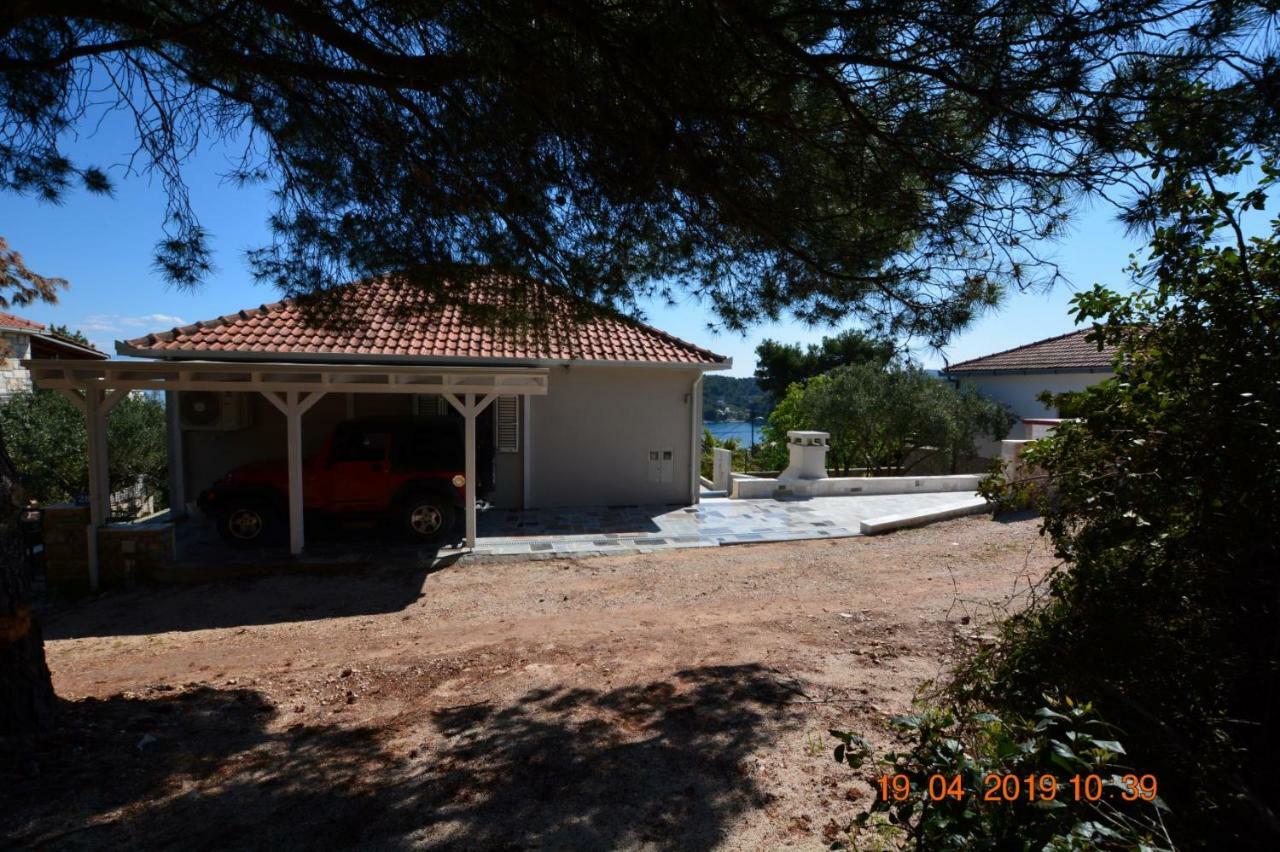 Sealodge - Luxe Villa, Private Pool, Mooring, Parking, Sea & Mountain View, At 150 M From Idyllic Private Beach Rogač Εξωτερικό φωτογραφία