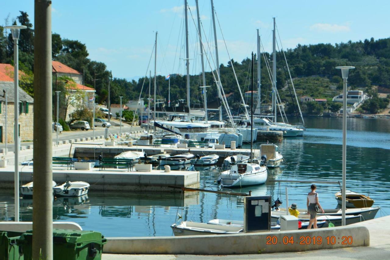 Sealodge - Luxe Villa, Private Pool, Mooring, Parking, Sea & Mountain View, At 150 M From Idyllic Private Beach Rogač Εξωτερικό φωτογραφία
