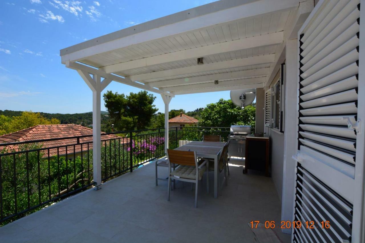 Sealodge - Luxe Villa, Private Pool, Mooring, Parking, Sea & Mountain View, At 150 M From Idyllic Private Beach Rogač Εξωτερικό φωτογραφία