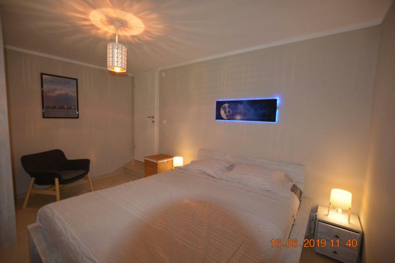 Sealodge - Luxe Villa, Private Pool, Mooring, Parking, Sea & Mountain View, At 150 M From Idyllic Private Beach Rogač Εξωτερικό φωτογραφία